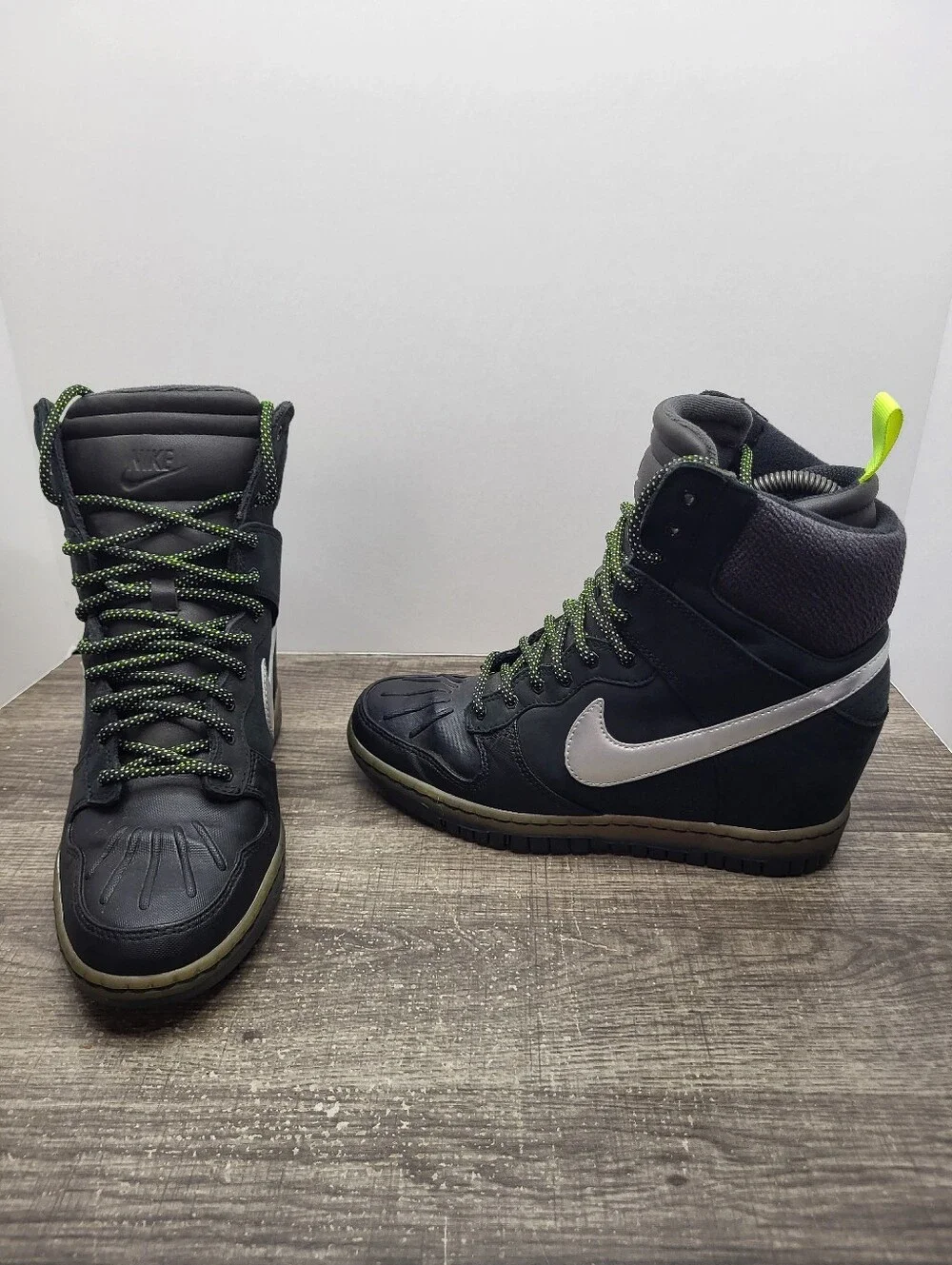 Nike Dunk Sky Hi Black Silver High Top Sneaker 684954-001 Women's Size 8